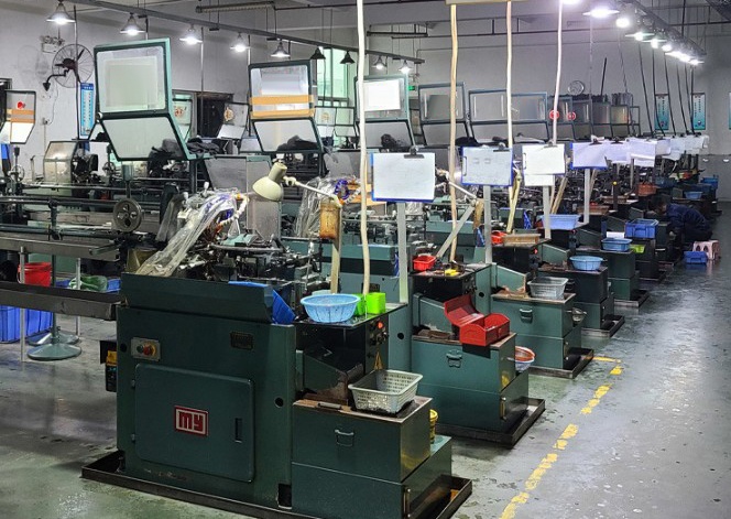 Automatic lathes